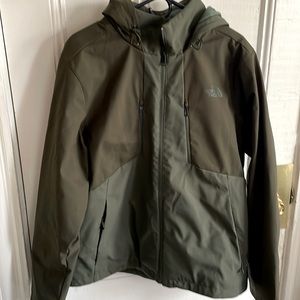 The North Face snowboarding/skiing jacket size L